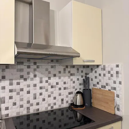 Batya's Apartment Sarande
